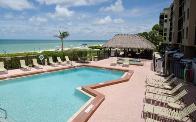 Vanderbilt Beach And Harbour Club