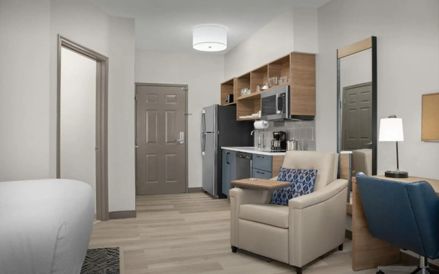Candlewood Suites Alexandria - Fort Belvoir by IHG