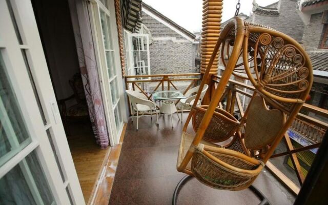 Shuangshuang Home