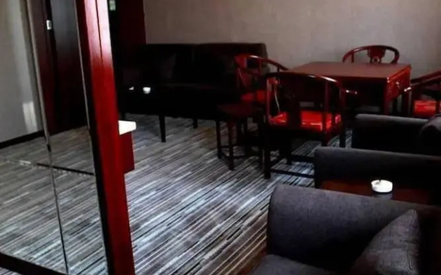 Wuhan Jiutong Haiyuan Hotel