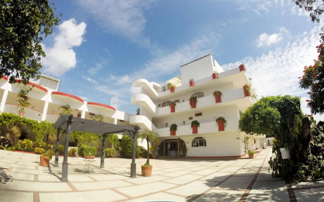 Hotel Hacienda Del Rio