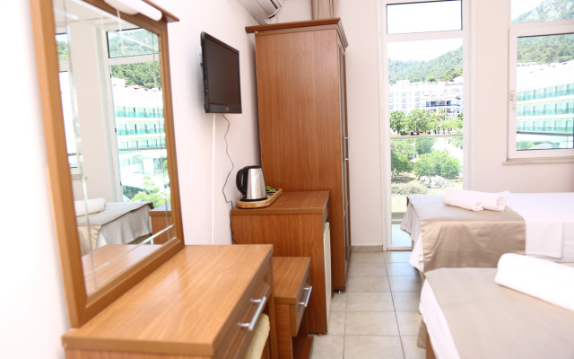 B&B Yüzbaşı Beach Hotel