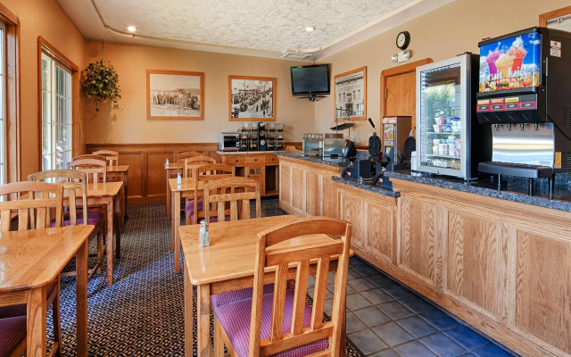 Best Western Country Inn