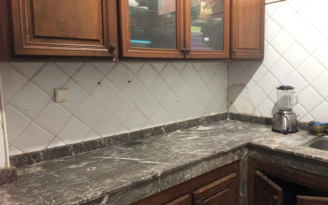 Captivating 4-bed House in Tamaris