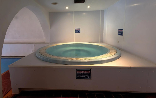 Europa Gatwick Hotel & Spa