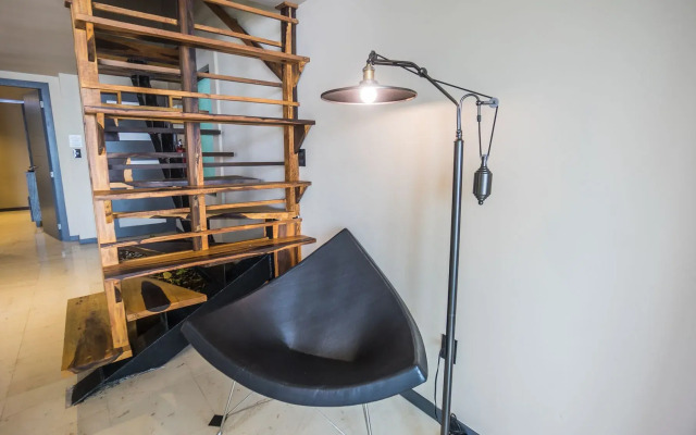 Lotus Luxury Condo