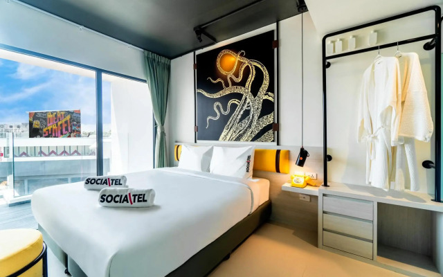 SocialTel Koh Samui