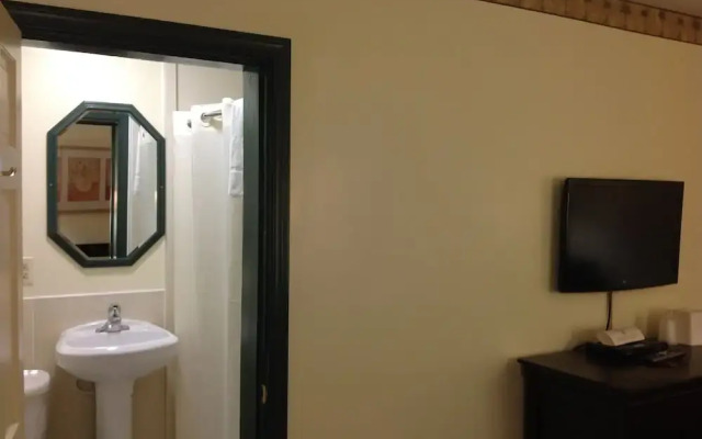 Budget Inn
