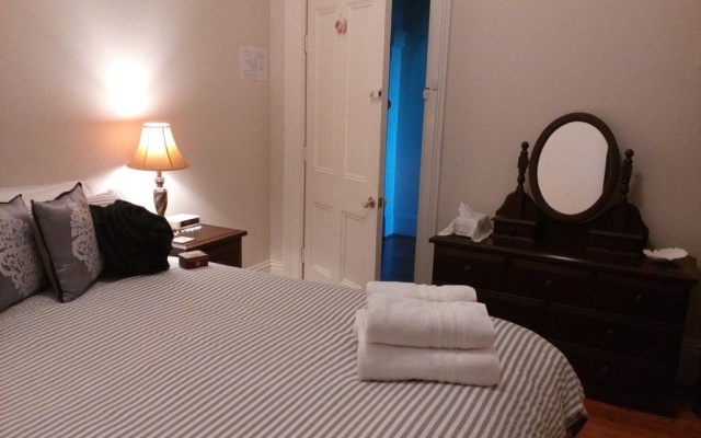 St Arnaud Old Post Office Apartments – Guest Rooms – St. Arnaud
