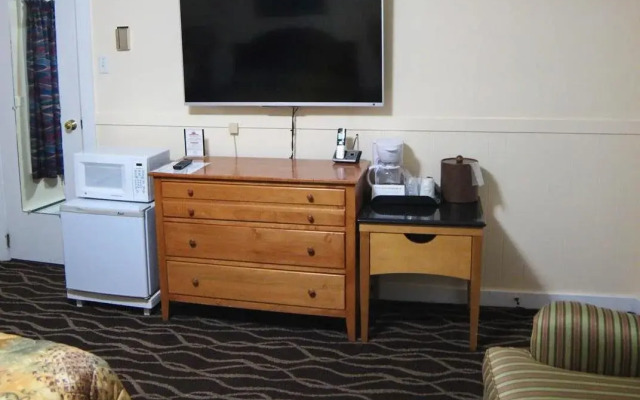 Willows Motel Williamstown