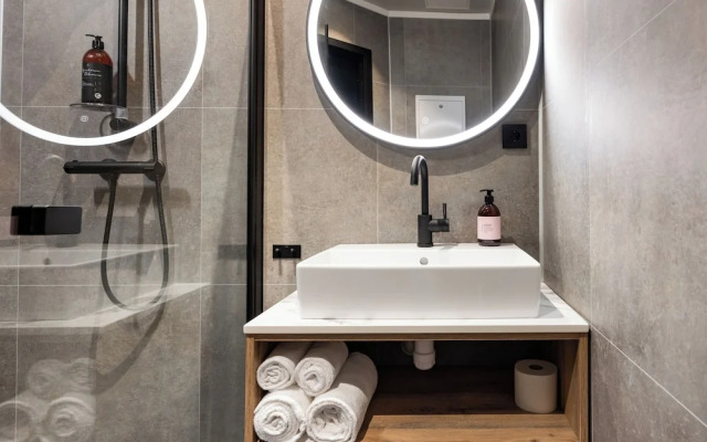 Stryn House - Hotel & Apartments