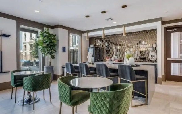 Landing Twin Creeks Apartments