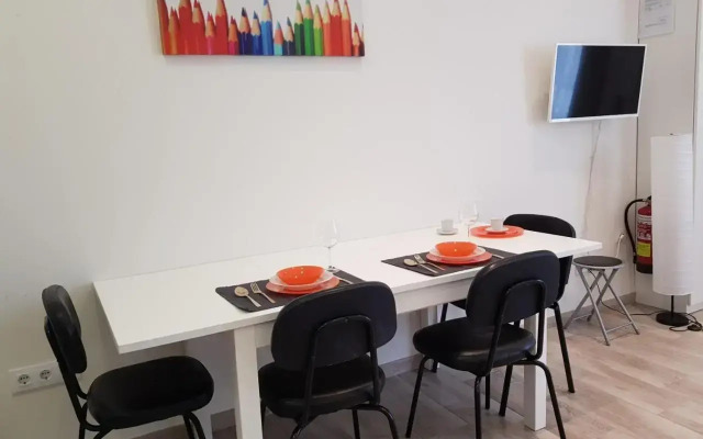 Modern studio near the port and beach