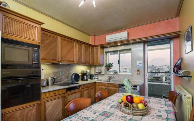 165 sm Penthouse Maisonette Apartment