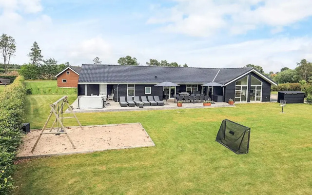 5 Star Holiday Home in Hadsund