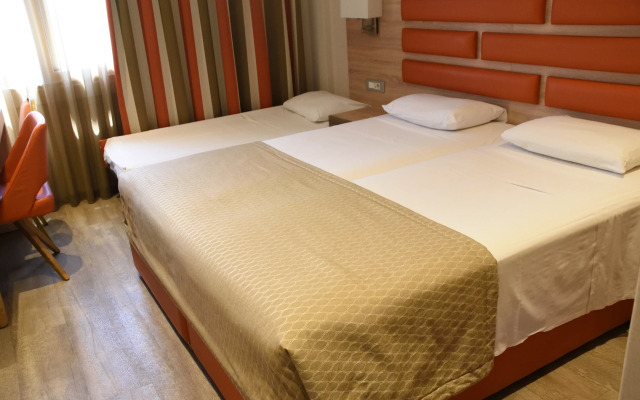 Hotel Jason Inn
