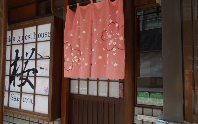 Osaka guest house sakura – Hostel