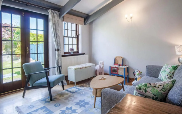 Tregoyr - 3 Bedroom Holiday Home - St Florence