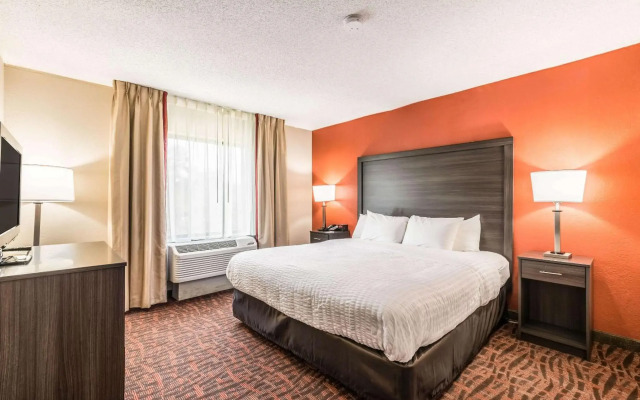 Lake Norman Inn and Suites