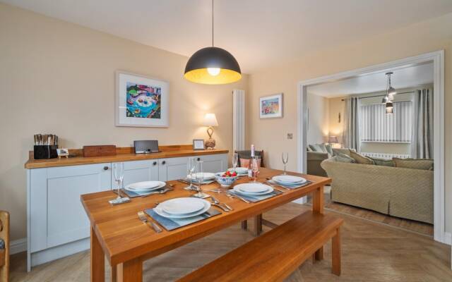 Y Deri - Close to Village and Beach