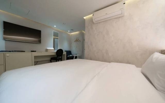 Suyu Yuria Hotel