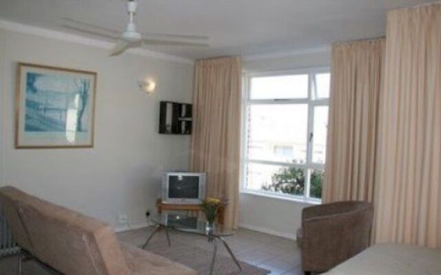 Cascades Holiday Apartment