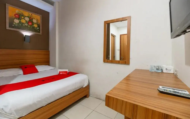 Maps Hotel by RedDoorz