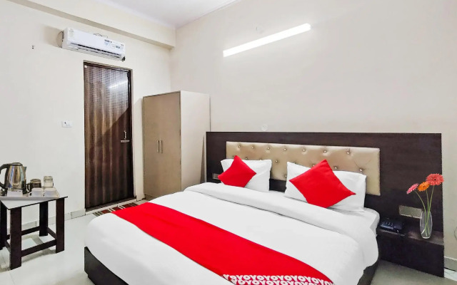 The Party Mansion by Oyo Rooms