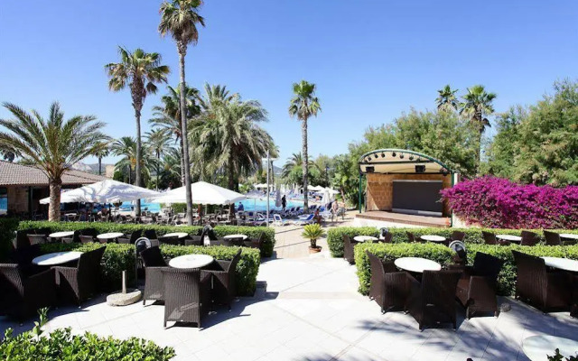 Pollentia Club Resort