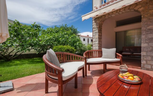 Apartments Sinisa