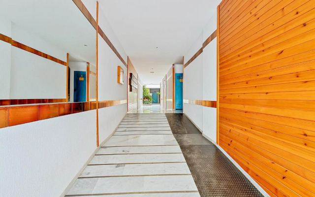 Apartamento con patio a 1 minuto de la playa