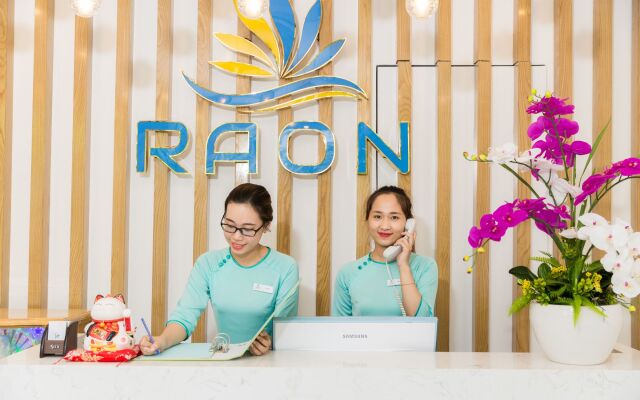 Raon Danang Beach Hotel