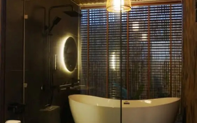 Ban Nho - Little Village