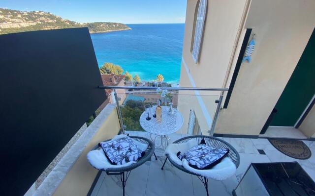 Brand New Studio, Sea View, AirCon, Wifi