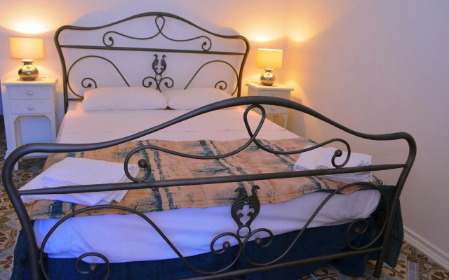 Belvedere private luxury beach villa