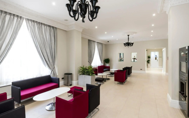 London House Hotel