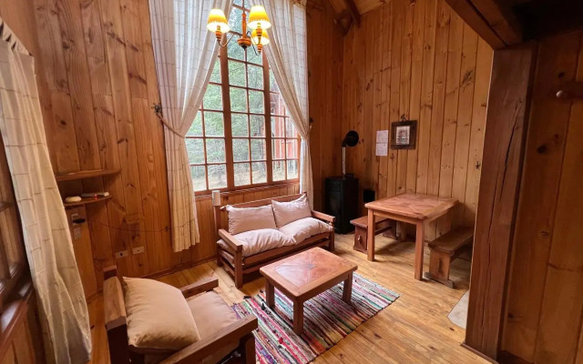 Patagonia Baker Lodge