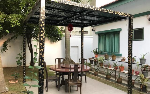 Lai Ming Hotel Cosmoland (SG Clean Certified)