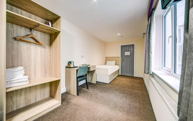 OYO London 24 Sussex