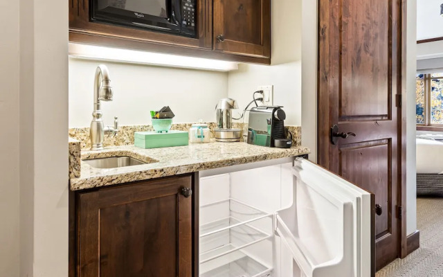 Canyons Corner Hideout