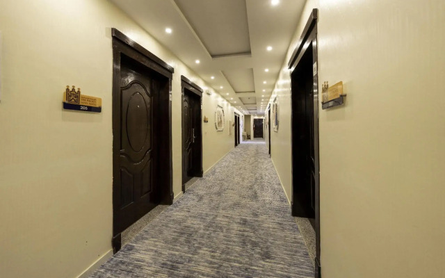 The Palace Hotel Suites