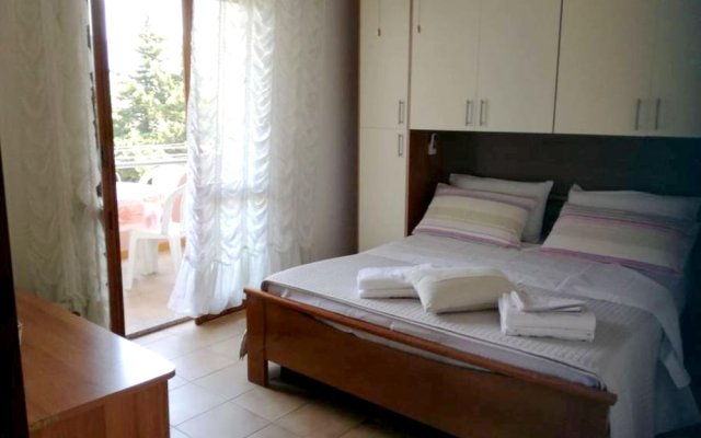 Apartment With 2 Bedrooms in Quartu Sant'elena, With Furnished Garden