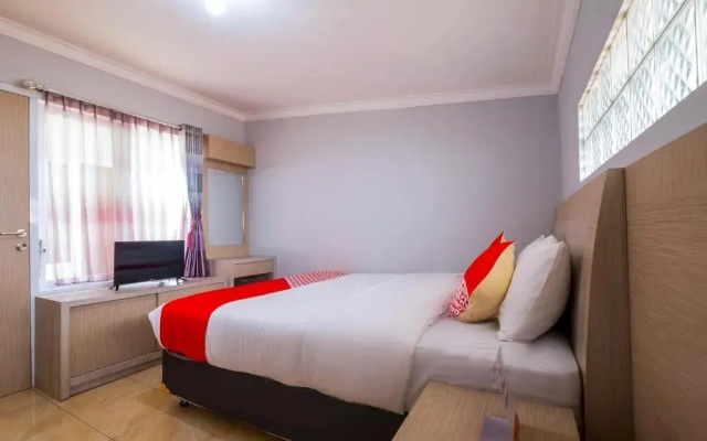 Hotel O The Karins Guesthouse Syariah