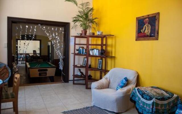 Element Riders Place Backpackers
