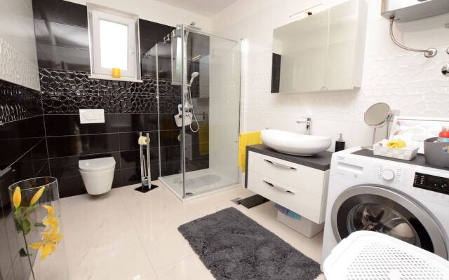 Apartments Golden hour