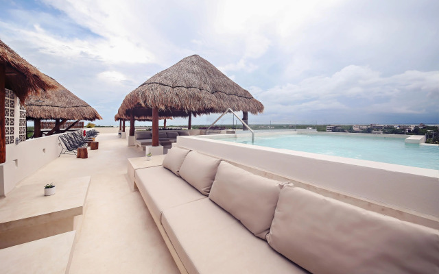 Casa Astral Eco Luxury Holbox Island - Sunset and Ocean View with Rooftop Pool (steps from the beach)