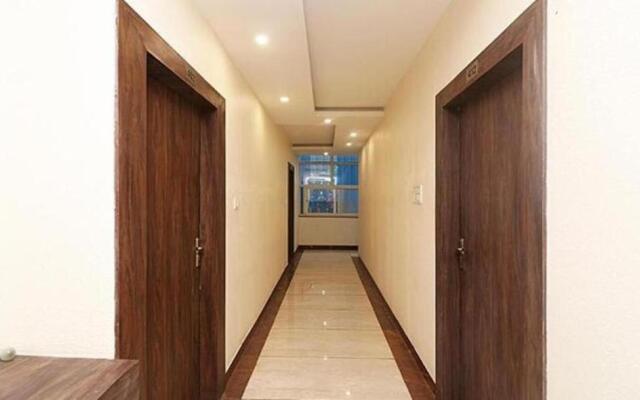 Fabhotel Shree Regency
