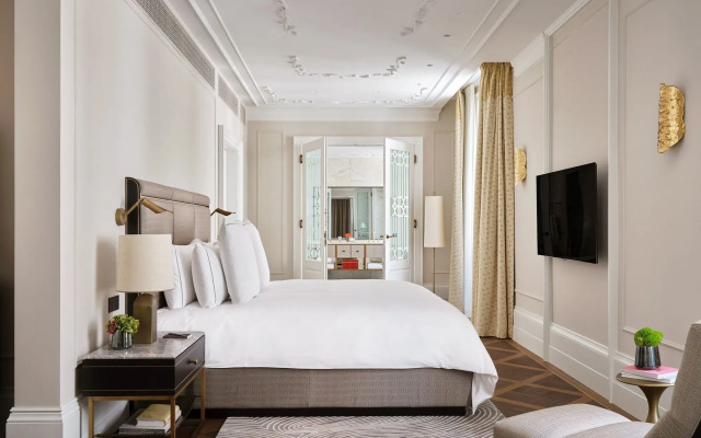 Rosewood Vienna