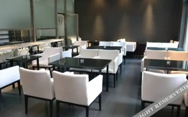 Xiaoshi Holiday Fashion Hotel