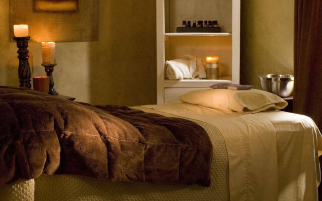 Lakeview At Fontana A Rustic Mountain Inn & Spa